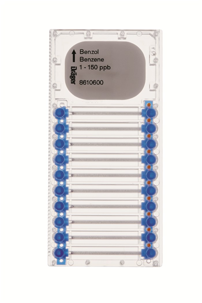 Transparentes Testset mit blauem Streifen für Benzolprüfung von 1-150 ppb.