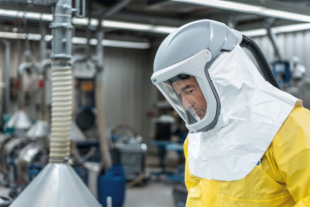 DRÄGER X-plore® 8000 Helm mit PC-Visier - Hebetech AG DRÄGER X-plore® 8000 Helm mit PC-Visier - Hebetech AG