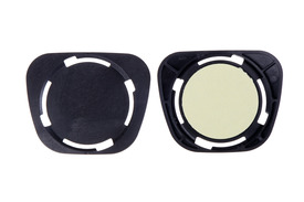 Sicherheitszubehör BuddyLight Zwei schwarze runde Sicherheitseinheiten mit reflektierenden Details.