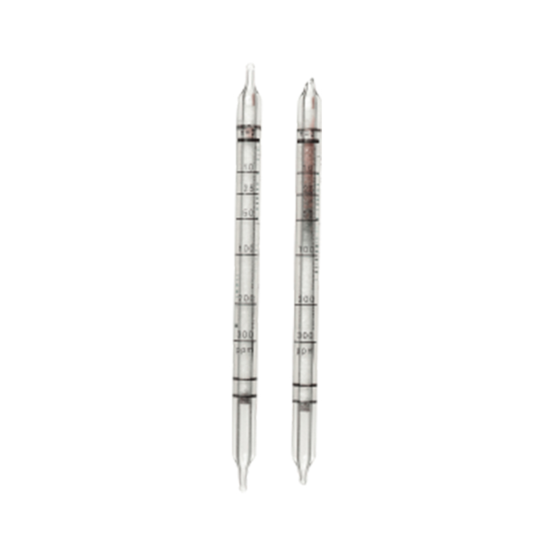 Dräger Gasmessröhrchen 8101691 Zwei transparente Röhrchen mit Skala und markierten Einheiten.