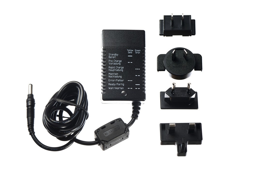 Ladegerät für Dräger-Produkte Ladegerät mit Kabel und internationalen Adaptersteckern