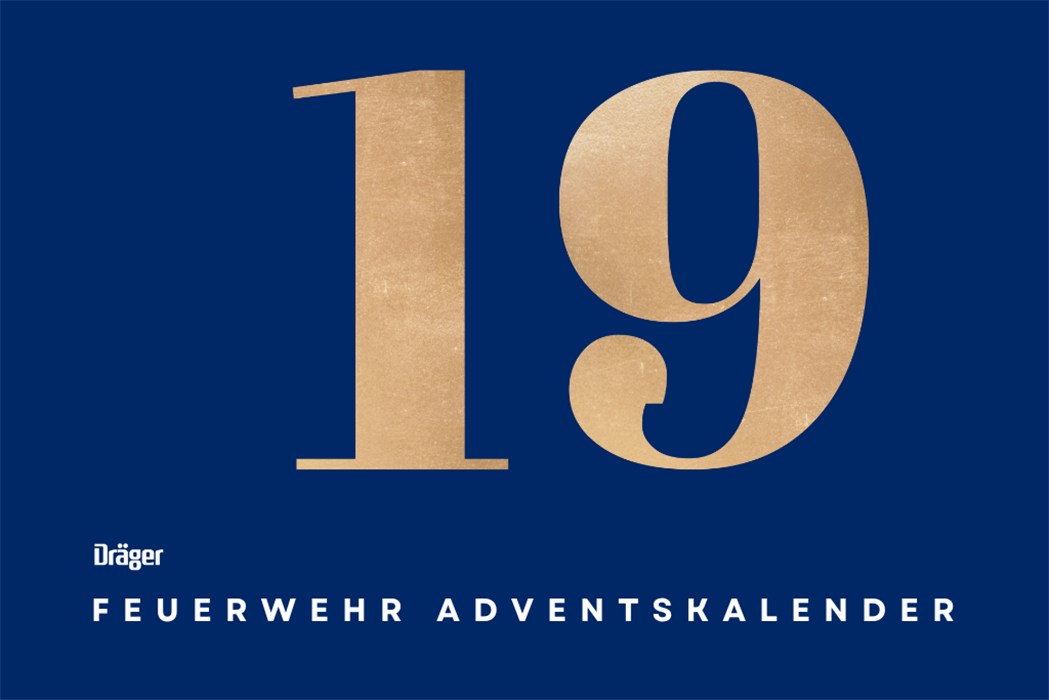 Dräger Feuerwehr Adventskalender Großes goldfarbenes "19" auf dunkelblauem Hintergrund mit Dräger-Logo und Schriftzug "Feuerwehr Adventskalender".